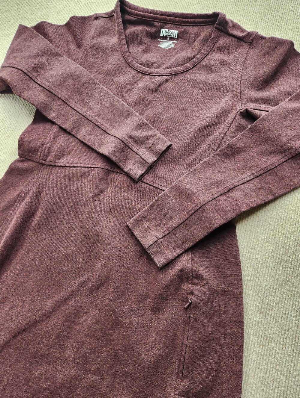 Duluth Trading Co Women's Small Maroon Knit Sheath Dress Long Sleeve Pockets